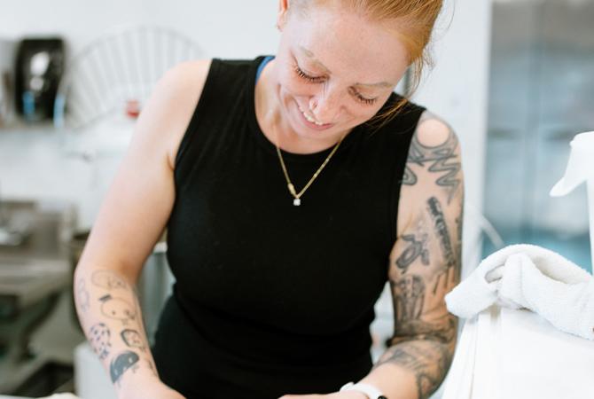 Mandi Relyea-Voss, Co-owner of The Sourdough Whisperer in Campbell RIver